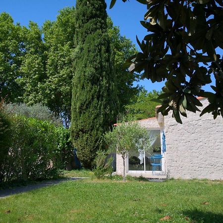 La Petite Maison De Lingling Mornas Dış mekan fotoğraf