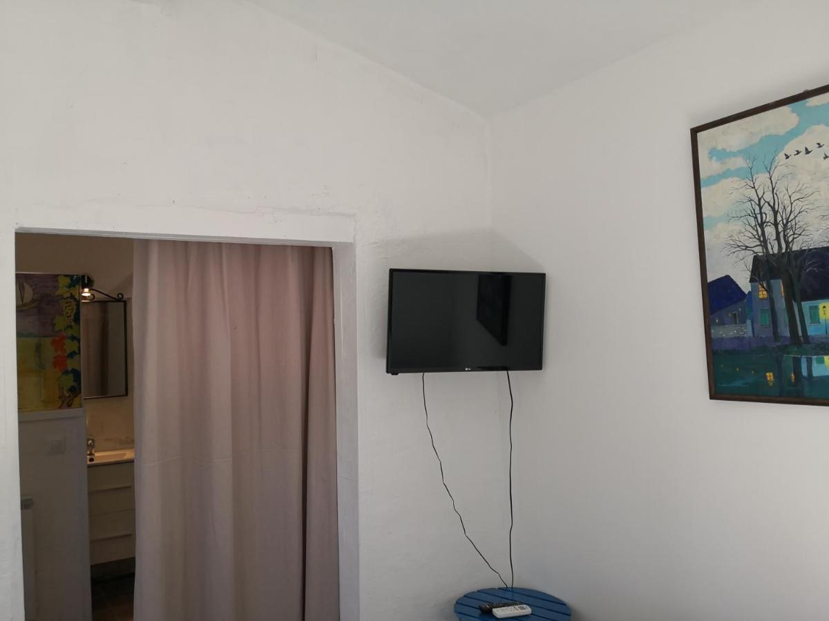 La Petite Maison De Lingling Mornas Dış mekan fotoğraf